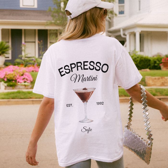 Gepersonaliseerd Espresso Martini t-shirt